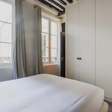 Appartamento Moderne -2br-6p- Palais Royal Parigi